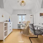 Kapitaenshuus 43 * Fahretoft