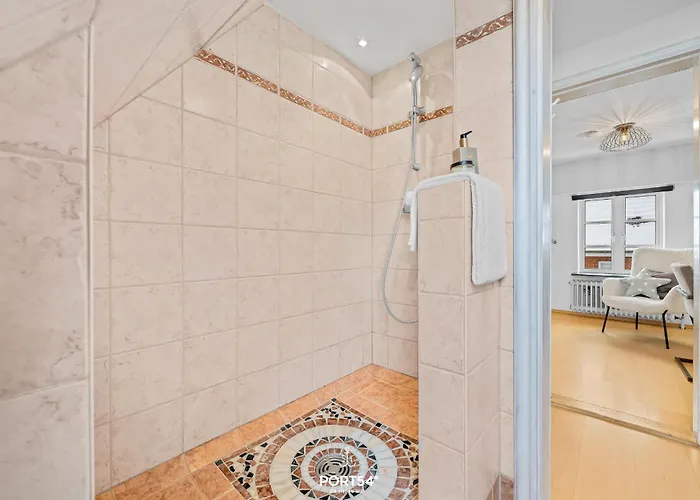 Kapitaenshuus 43 Fahretoft